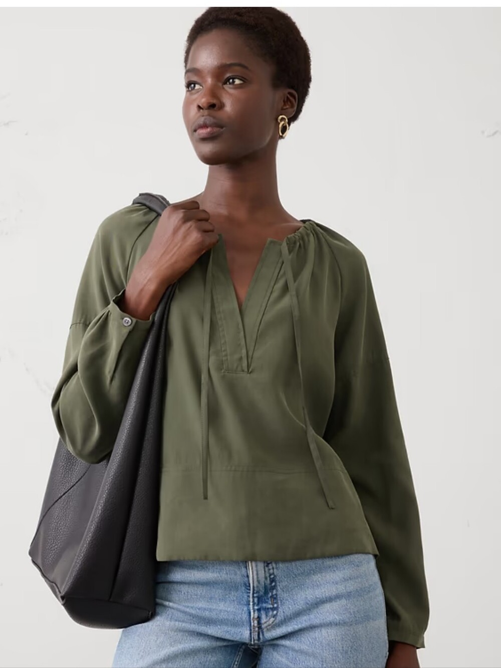 (1770) NWT BANANA REPUBLIC FACTORY Twill Shirred Popover Shirt, Size S
